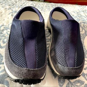 Mule Shoes